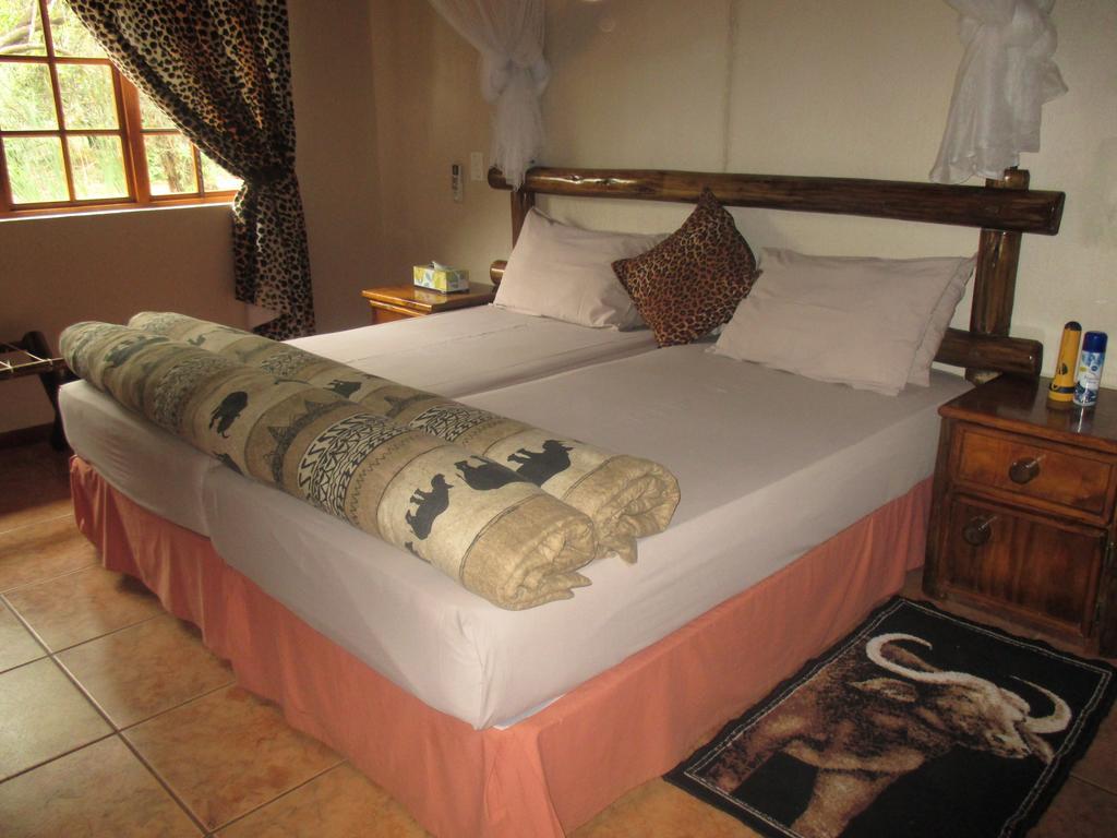 Royal Kruger Lodge Marloth Park Exterior photo