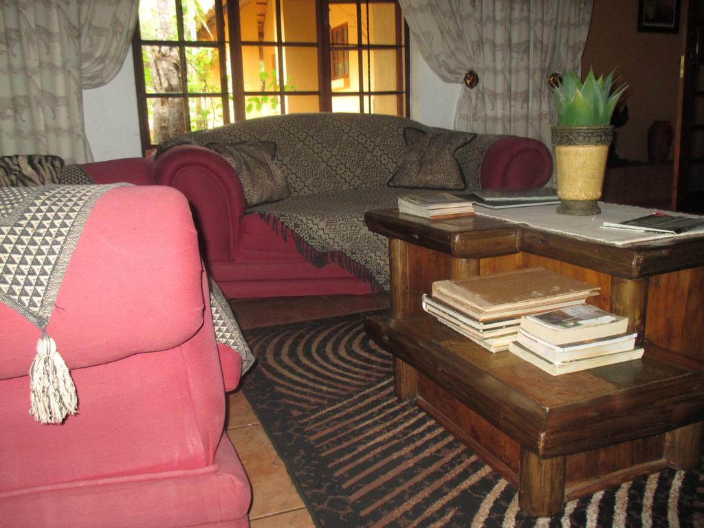 Royal Kruger Lodge Marloth Park Exterior photo